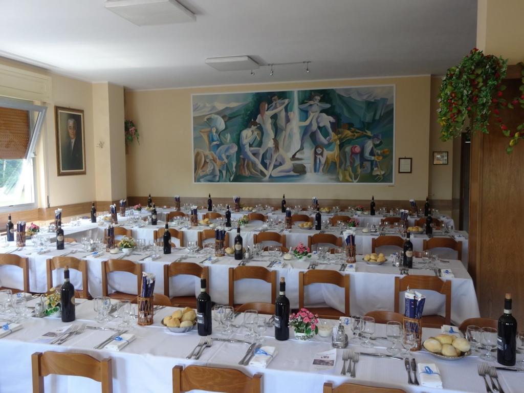 Albergo Ristorante Regina Bognanco ภายนอก รูปภาพ